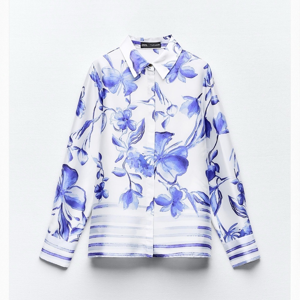 Zara - Floral Blue And White Lightweight Long Sleeve Button Down Blouse Size XS